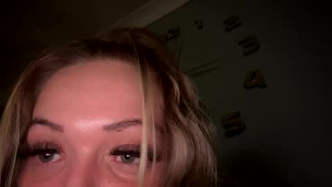 MeghanBabyXO online show from October 12, 11:59 pm