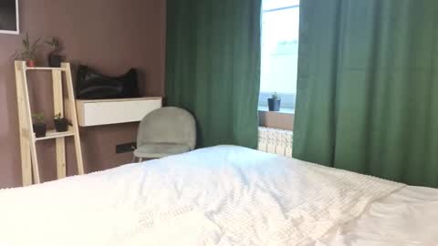 Snapshot of megancooks chatting on October 25, 5:15 am Michelle online show from October 25, 5:15 am