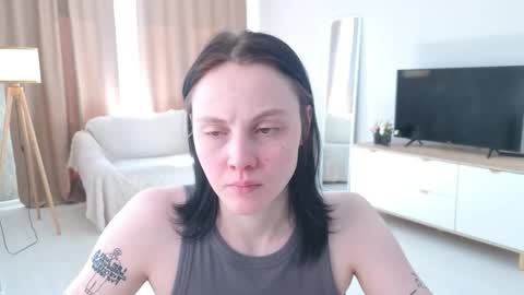 Michelle online show from May 7, 5:35 am