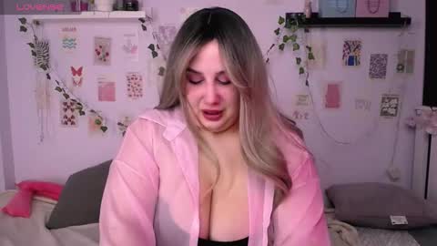 megangoddesss online show from October 5, 3:38 am
