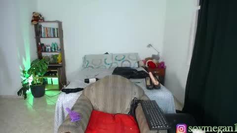 megan online show from December 14, 1:55 am