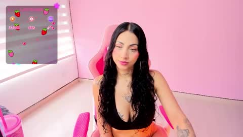 Megan online show from November 1, 5:48 pm