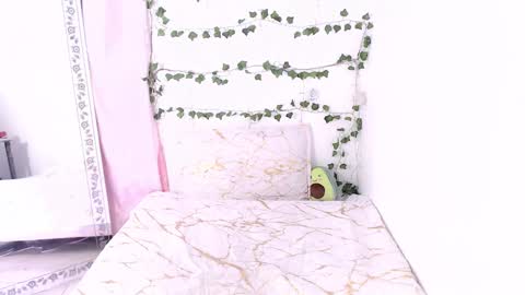 MEGAN online show from September 30, 11:10 pm