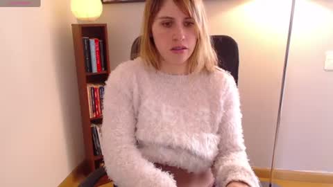 MEGAN online show from August 3, 5:38 pm