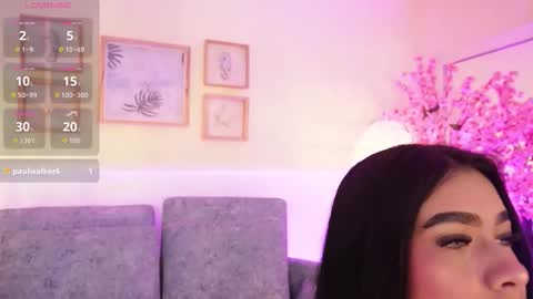 Snapshot of meganlowell chatting on March 9, 7:51 pm Megan Lowell online show from March 9, 7:51 pm
