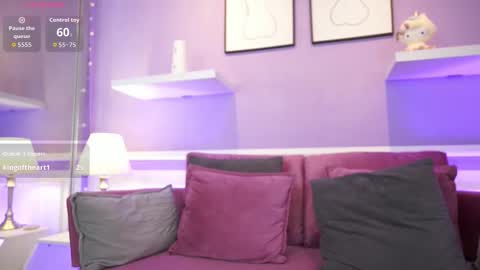 Snapshot of meganlowell chatting on March 13, 8:26 pm Megan Lowell online show from March 13, 8:26 pm