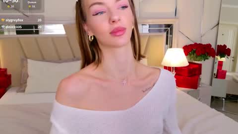 Megan online show from December 4, 5:32 pm