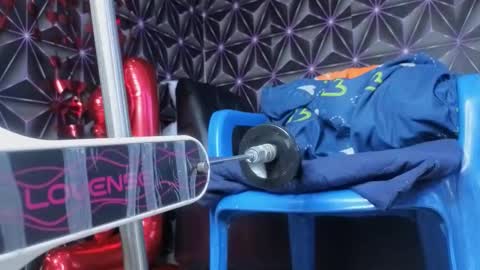 Snapshot of megann_9 chatting on February 19, 10:55 am Megan online show from February 19, 10:55 am