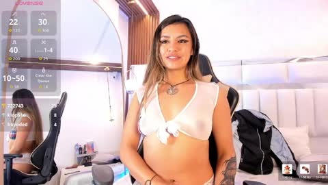 megann_glow online show from April 3, 8:34 am