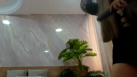 Megan online show from October 17, 2:52 pm