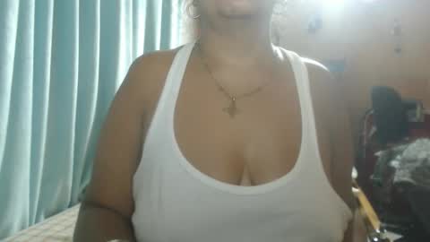 Snapshot of meganny_2023 chatting on October 3, 2:08 am Danny online show from October 3, 2:08 am