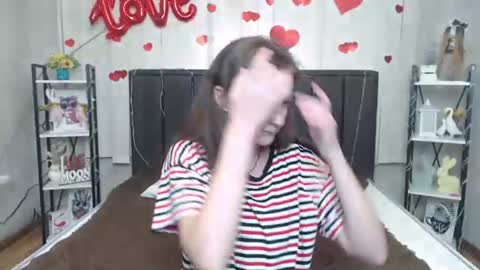 MeganPirs online show from July 5, 4:19 am