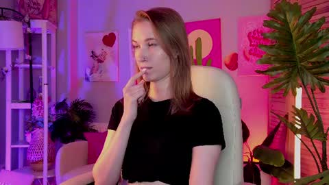 megan online show from July 8, 9:08 pm