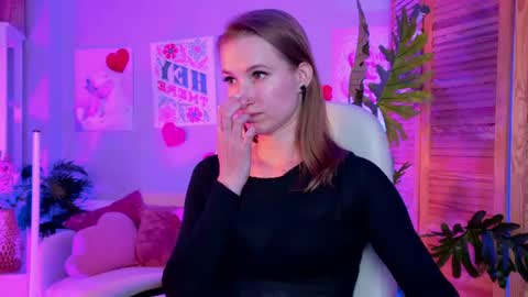 megan online show from July 18, 8:56 pm