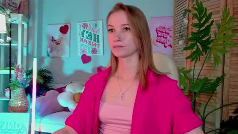 megan online show from July 25, 5:43 pm