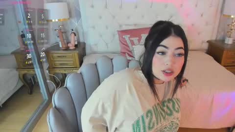 Megan online show from October 8, 11:30 am