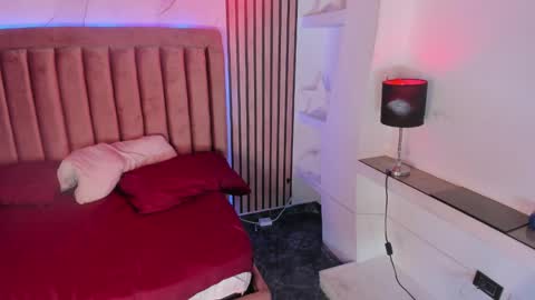 Meghan the doll online show from March 4, 10:27 pm