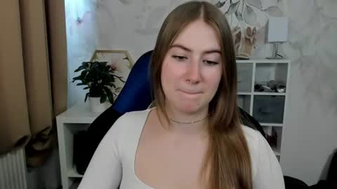 Megan online show from July 8, 8:52 am