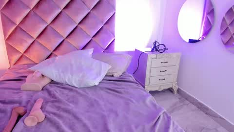 M E G A R A online show from February 10, 7:47 am