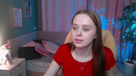 Snapshot of megg_ryan chatting on March 25, 2:12 pm megg_ryan online show from March 25, 2:12 pm