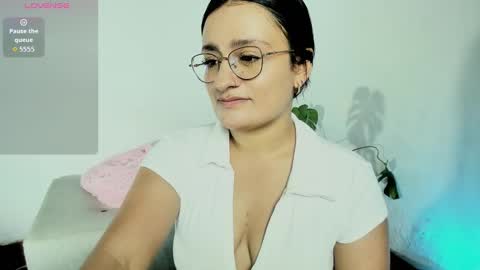 Meghan online show from September 28, 5:24 am