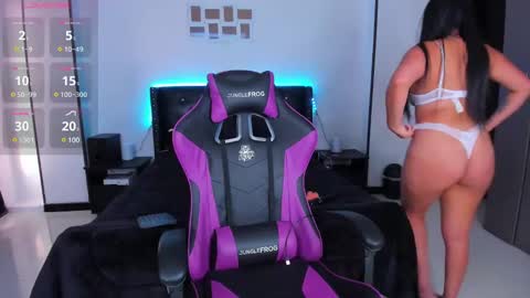 meghan_as online show from February 27, 12:23 pm