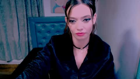 Snapshot of meghan_cherrys chatting on April 10, 3:34 am meghan online show from April 10, 3:34 am