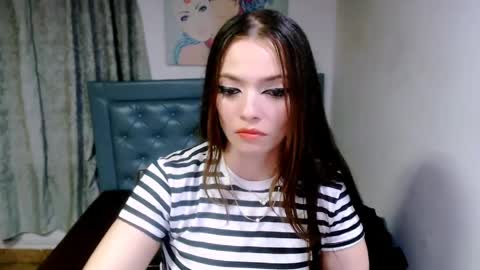 Snapshot of meghan_cherrys chatting on April 28, 4:06 am meghan online show from April 28, 4:06 am