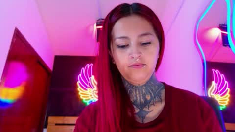 Snapshot of meghan_nill chatting on March 17, 3:33 am Meghan online show from March 17, 3:33 am