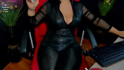 Snapshot of meghanmiss chatting on November 19, 2:22 am Miss Meghan or MM online show from November 19, 2:22 am