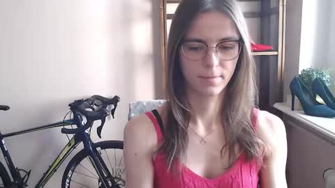 Snapshot of megi_erotic chatting on February 28, 7:31 am Megi online show from February 28, 7:31 am