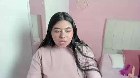 mehilinlee online show from September 22, 2:41 pm