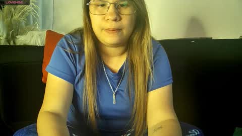 Snapshot of meichangcb chatting on March 4, 5:02 am mei chang online show from March 4, 5:02 am