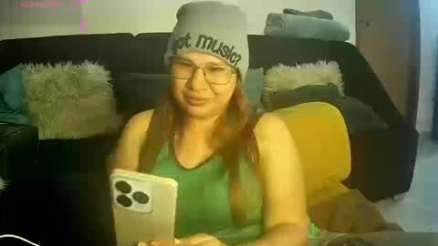 Snapshot of meichangcb chatting on March 19, 10:47 pm mei chang online show from March 19, 10:47 pm