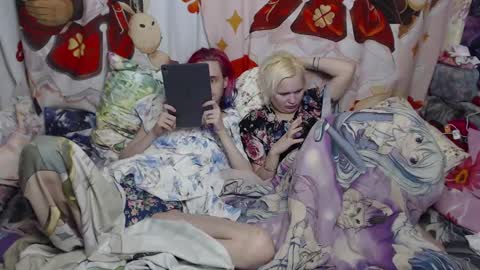 Yuta and Meidi online show from January 16, 6:48 pm