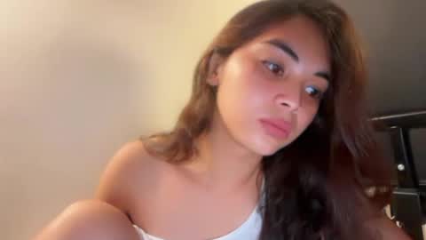 meiluxe online show from May 11, 4:26 pm