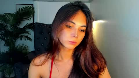 meiluxe online show from May 26, 3:41 pm