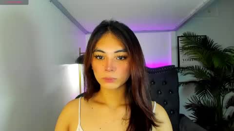 meiluxe online show from May 31, 11:50 am