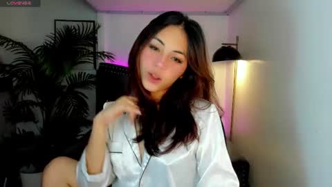 meiluxe online show from June 14, 10:28 am