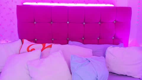 meimurasakii online show from April 29, 8:04 pm