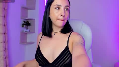 A N D R E A online show from December 4, 1:20 pm