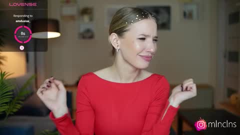 Snapshot of mel_collins chatting on October 11, 12:58 pm MELANIE PVT ONLY 60TK PER MIN online show from October 11, 12:58 pm