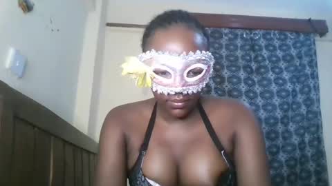 Snapshot of mel_humpjuice chatting on December 13, 7:43 pm mel online show from December 13, 7:43 pm