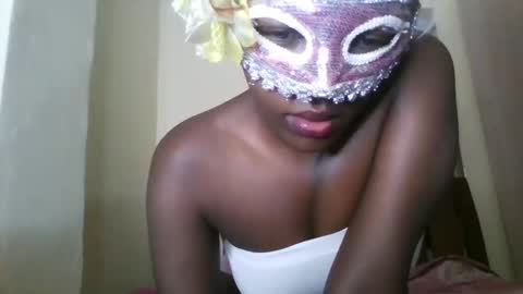 Snapshot of mel_humpjuice chatting on February 12, 7:02 pm mel online show from February 12, 7:02 pm