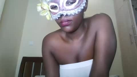 Snapshot of mel_humpjuice chatting on February 12, 10:04 pm mel online show from February 12, 10:04 pm