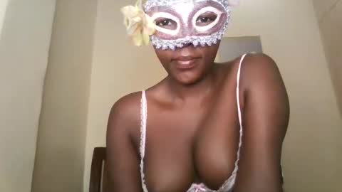 Snapshot of mel_humpjuice chatting on February 16, 3:16 pm mel online show from February 16, 3:16 pm