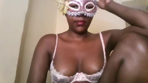Snapshot of mel_humpjuice chatting on February 16, 11:48 pm mel online show from February 16, 11:48 pm