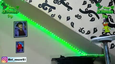 Snapshot of mel_rousse chatting on March 17, 3:37 pm mel_rousse online show from March 17, 3:37 pm