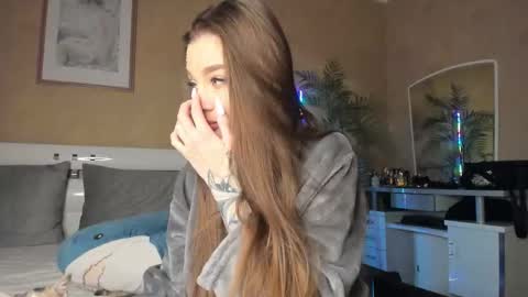  Start every day 2000 - 700 online show from February 21, 6:42 pm