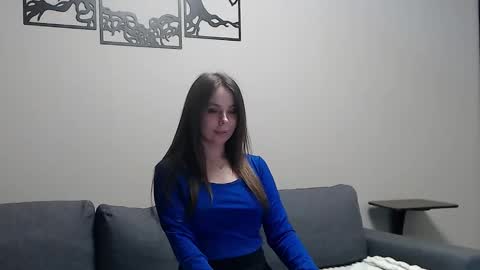 Snapshot of meladams chatting on January 27, 1:05 am meladams online show from January 27, 1:05 am